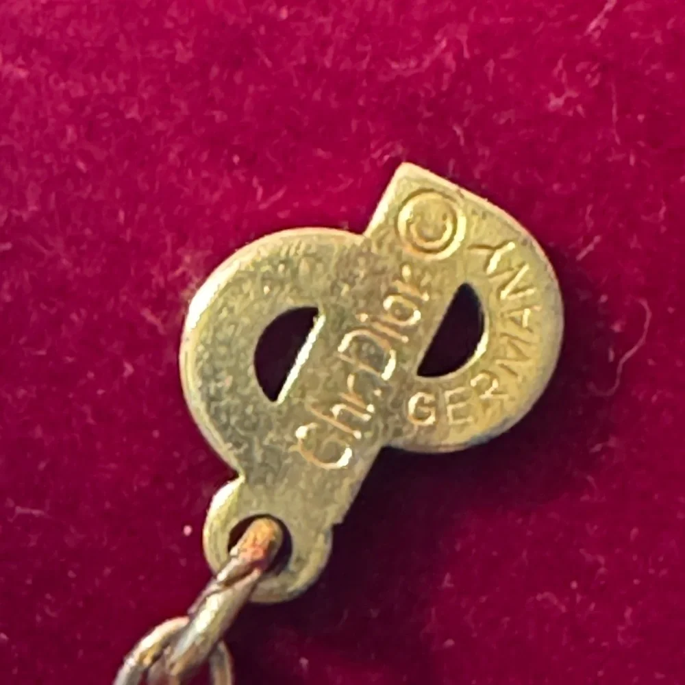 Dior Gold Pendant Necklace - Picture 5 of 10